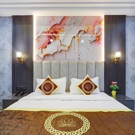 Hotel Armani Suites By Smart Group New Delhi Extérieur photo