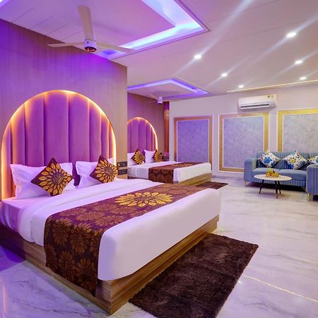 Hotel Armani Suites By Smart Group New Delhi Extérieur photo