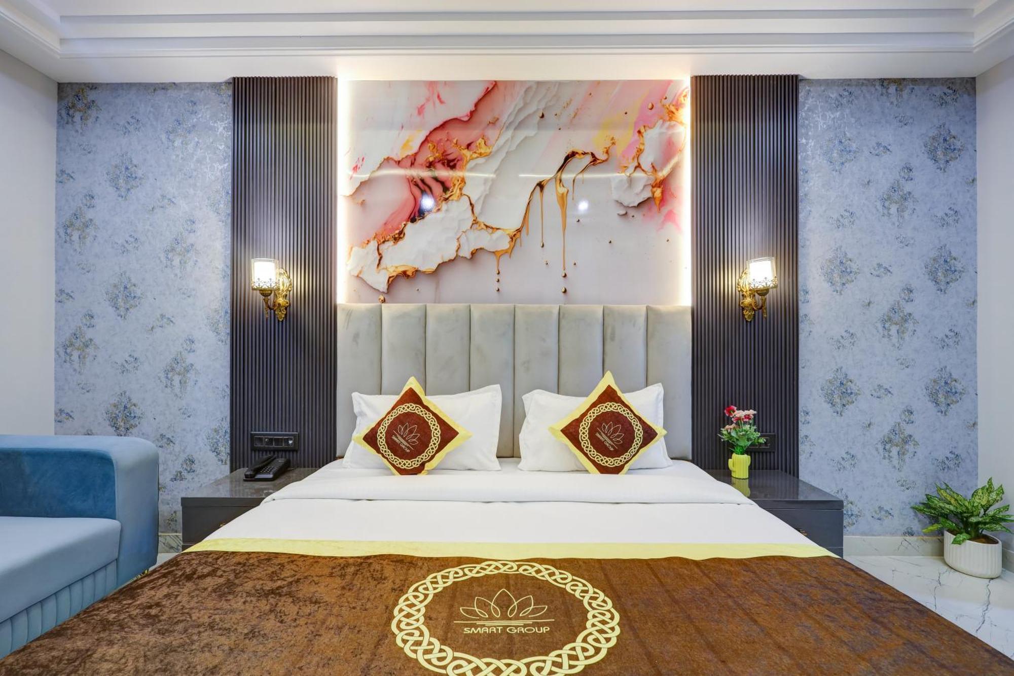Hotel Armani Suites By Smart Group New Delhi Extérieur photo